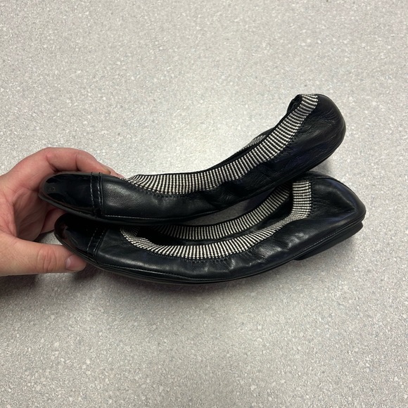 Tory Burch black and white womens ballet style flats - Picture 6 of 7